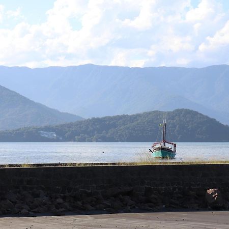 TôAkiChalés Ubatuba Esterno foto